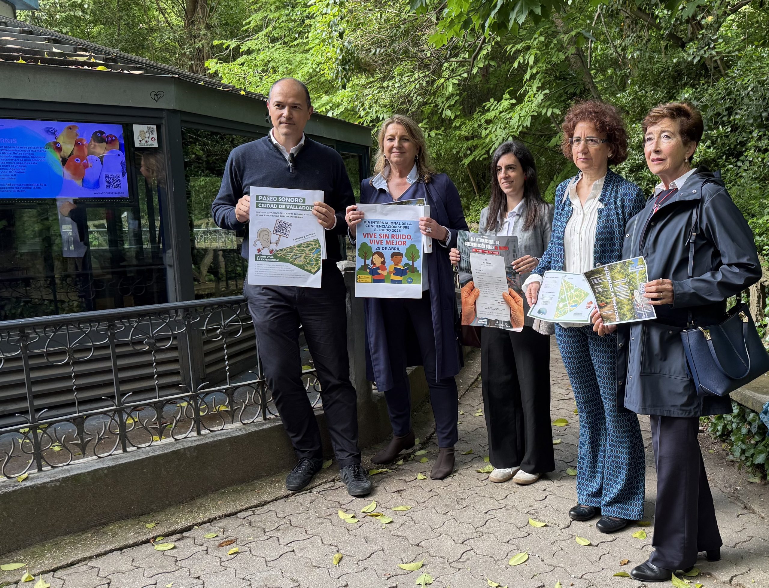 El estudio propone descubrir el parque a través de la escucha activa del agua, la fauna y la vegetación.